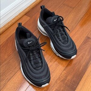 Nike Black and White Sneakers